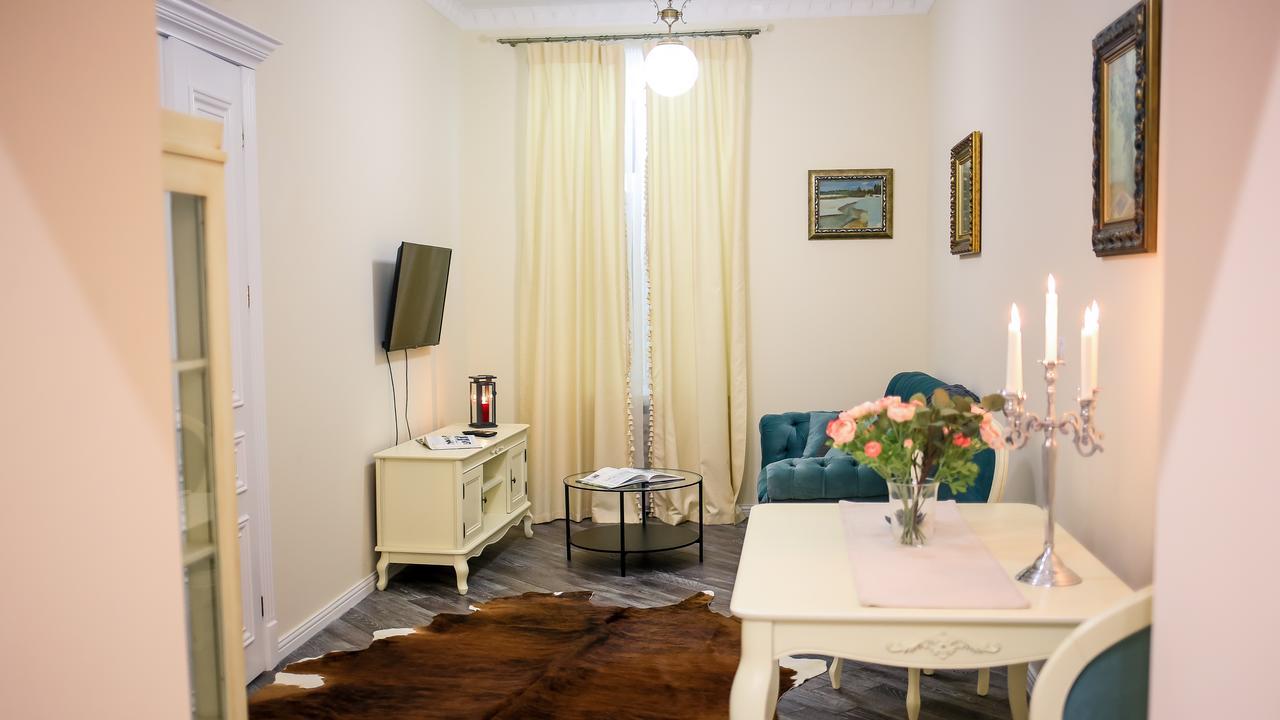 Franco Luxury Apartment Лвив Екстериор снимка