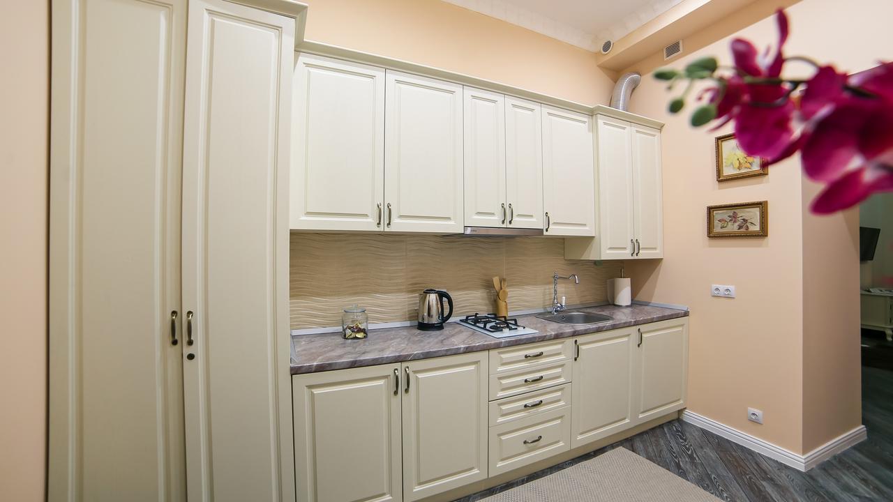 Franco Luxury Apartment Лвив Екстериор снимка